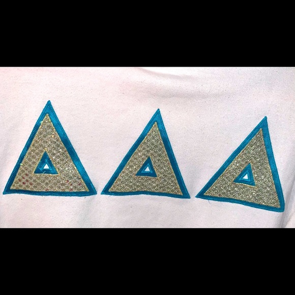 Delta Delta Delta Hoodie - Picture 2 of 5